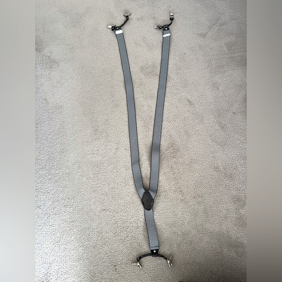 New Suspenders - Picture 1 of 1